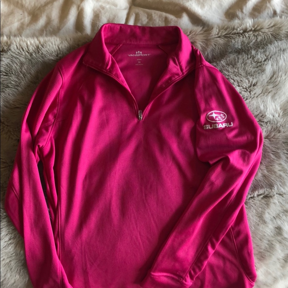 Hot pink Subaru branded Zip-up Size S